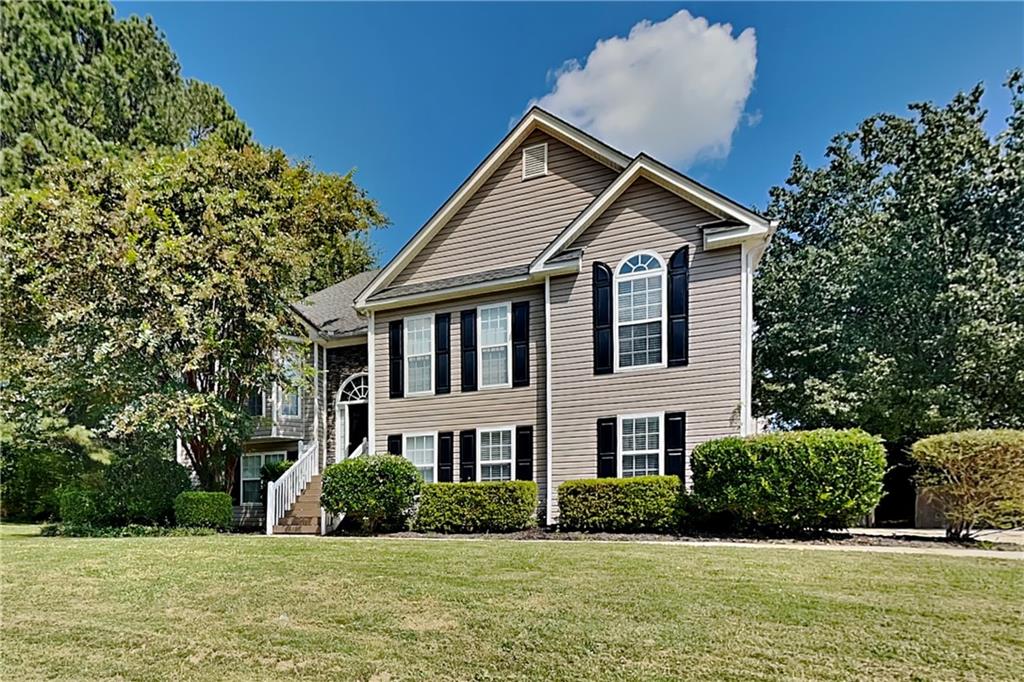 Charming 3 bed, 2 bath, 2,818 sqft home in Powder Springs! Open kitchen concept with updated counters and a spacious living room. Primary suite with attached bathroom. Spacious backyard, great for gatherings! Pets accepted on a case by case basis. Additional admin fees apply. The Fireplace is decorative. Schedule your showing today! This home is as-is.
This home may be located within a Homeowners Association (HOA) community. If so, residents will be responsible for adhering to all HOA rules and regulations. Please contact your agent or landlord's agent for more information.