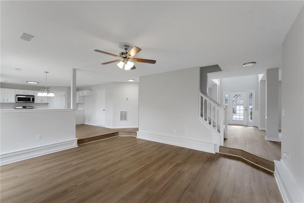 907 Brisley Circle