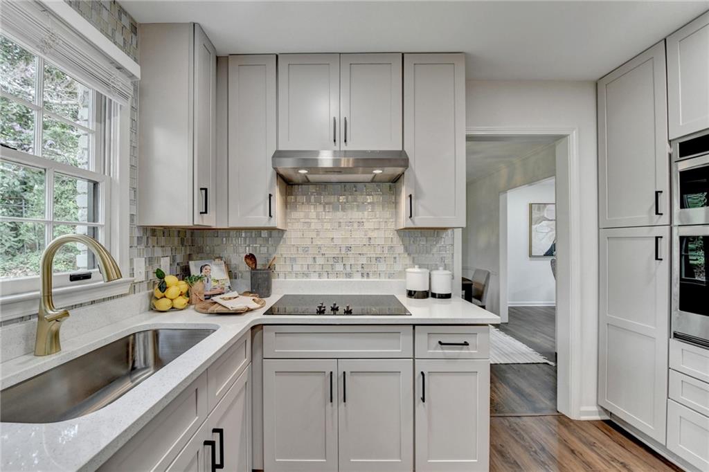 1450 Cedarhurst Drive, Dunwoody, Georgia image 23