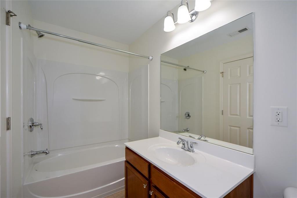 3692 Lambert Lane, Brookhaven, Georgia image 34