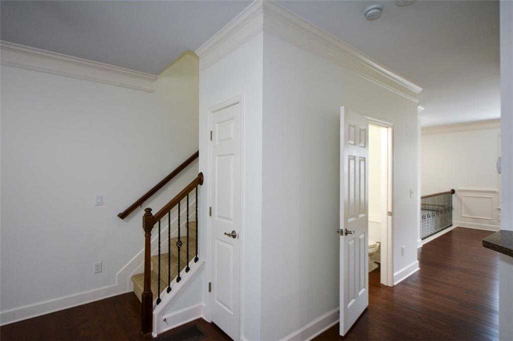 3692 Lambert Lane, Brookhaven, Georgia image 12