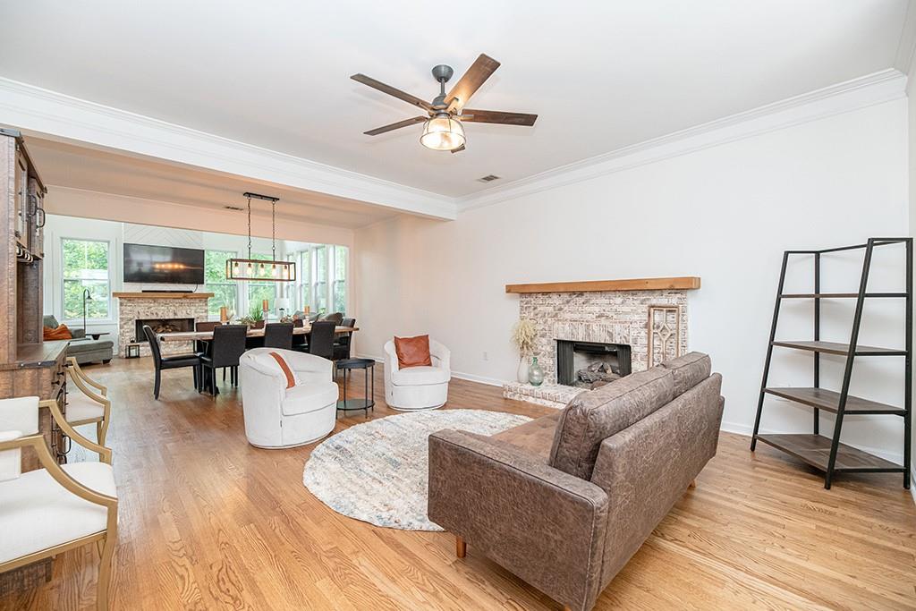 Hillcrest Oaks - Residential