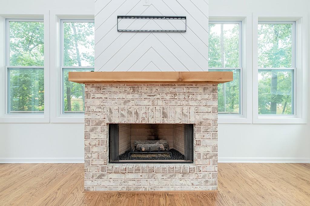 Hillcrest Oaks - Residential