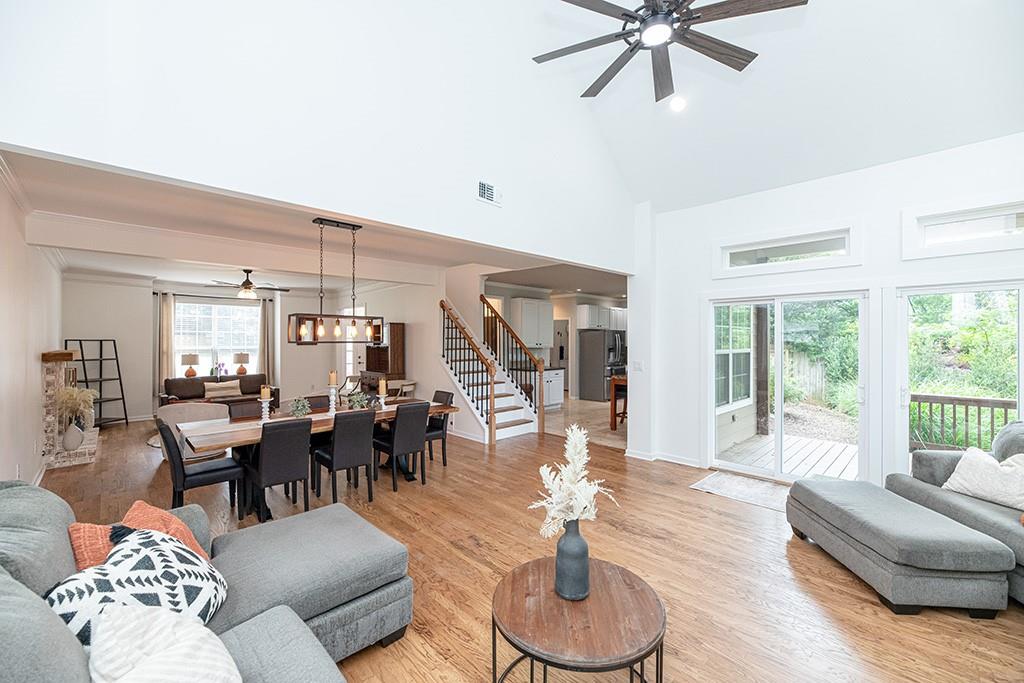 Hillcrest Oaks - Residential