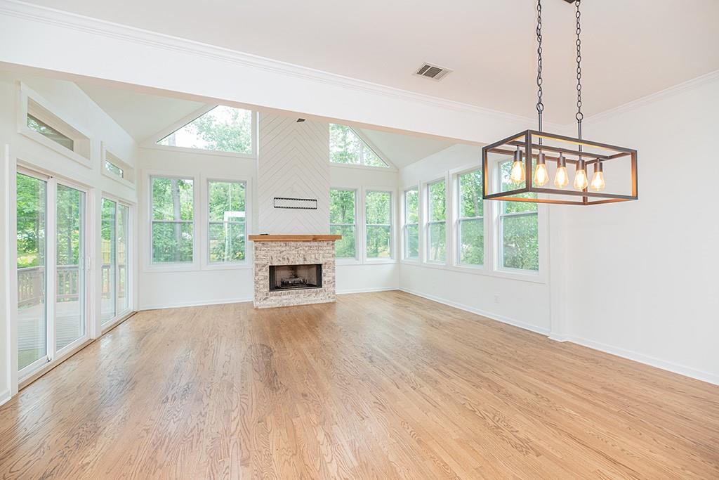 Hillcrest Oaks - Residential