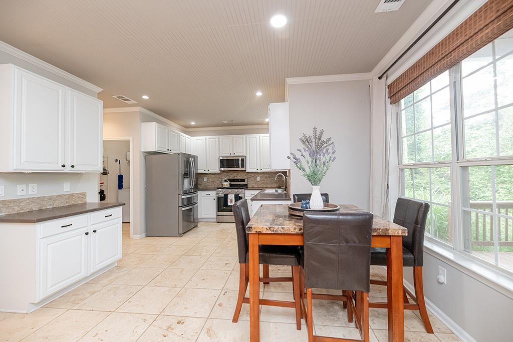 Hillcrest Oaks - Residential