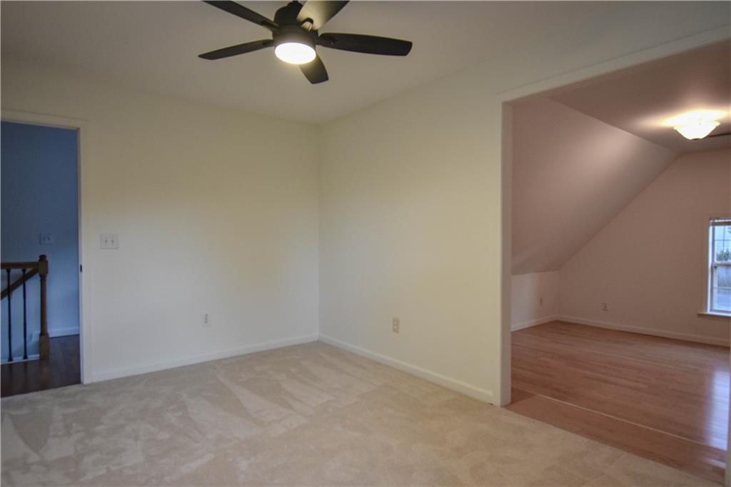 Hillcrest Oaks - Residential