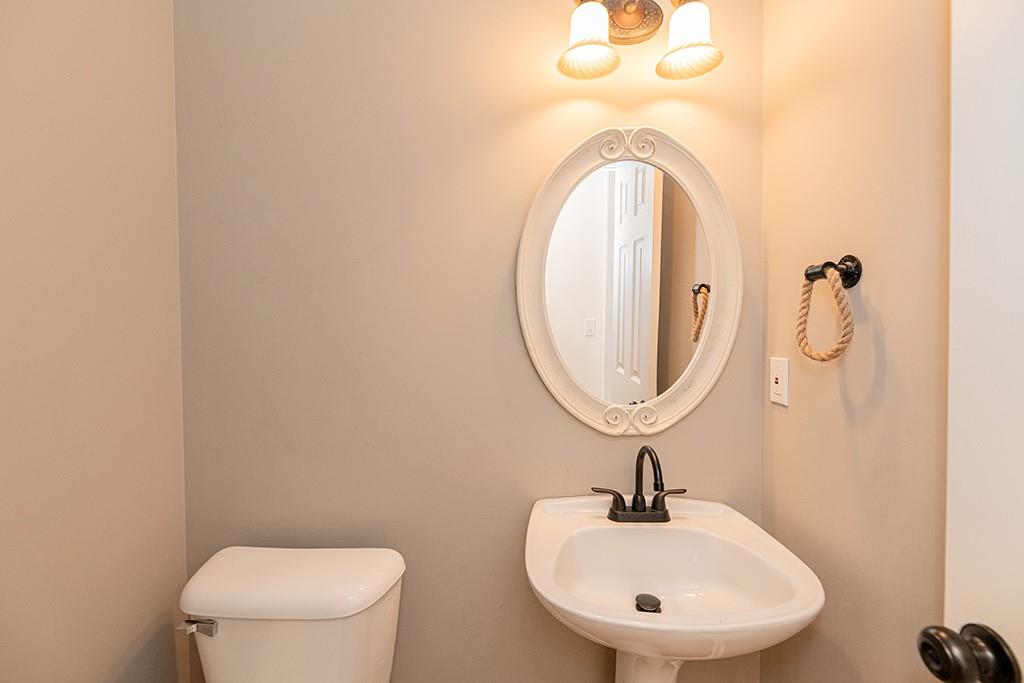 Hillcrest Oaks - Residential