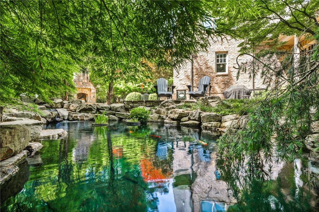 2720 Orchard Knob SE