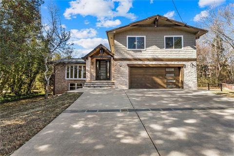 2116 Strasburg Court Atlanta GA 30338