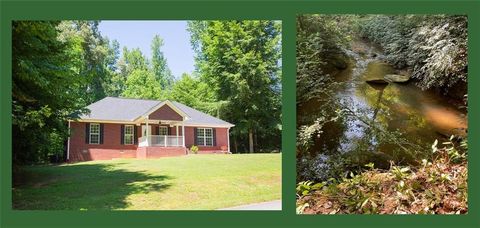 A home in Dahlonega