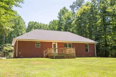 A home in Dahlonega