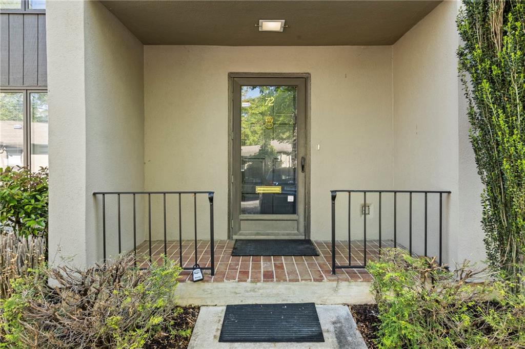 72 Ivy Parkway NE