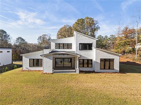 A home in Hoschton