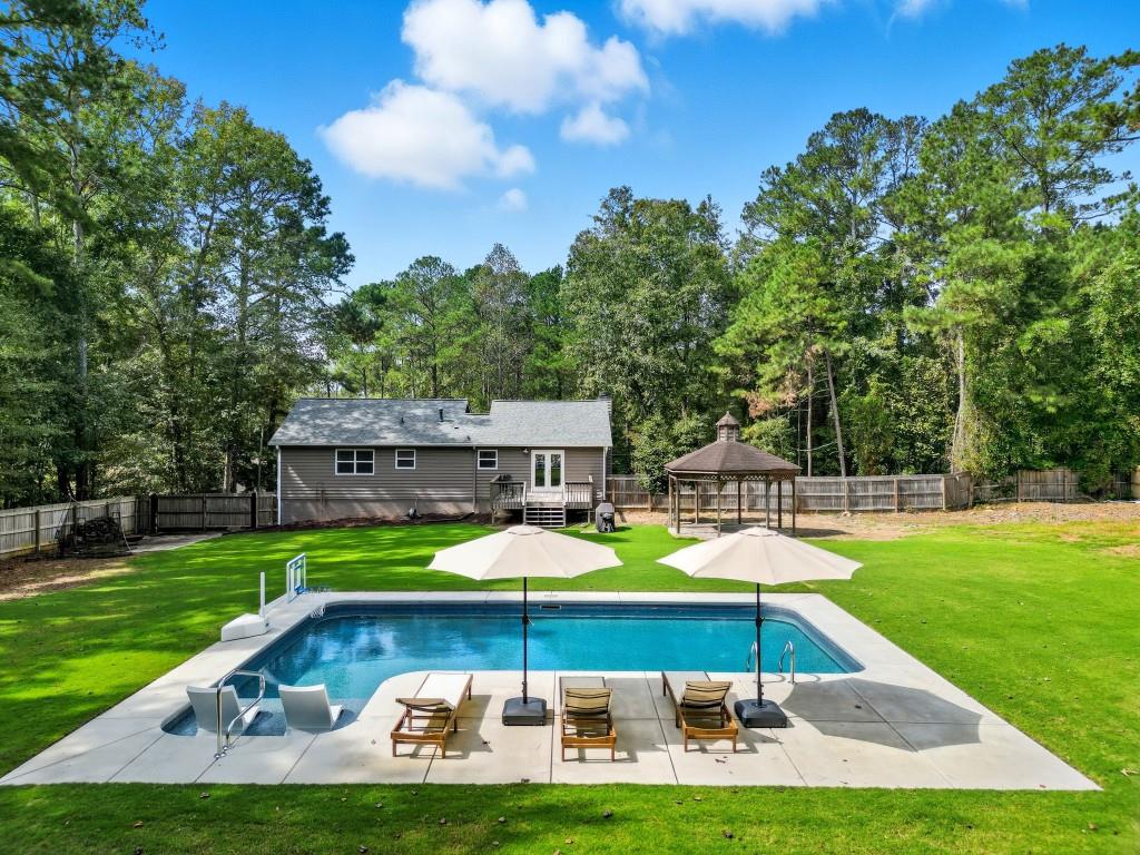 713 Emerald Ridge