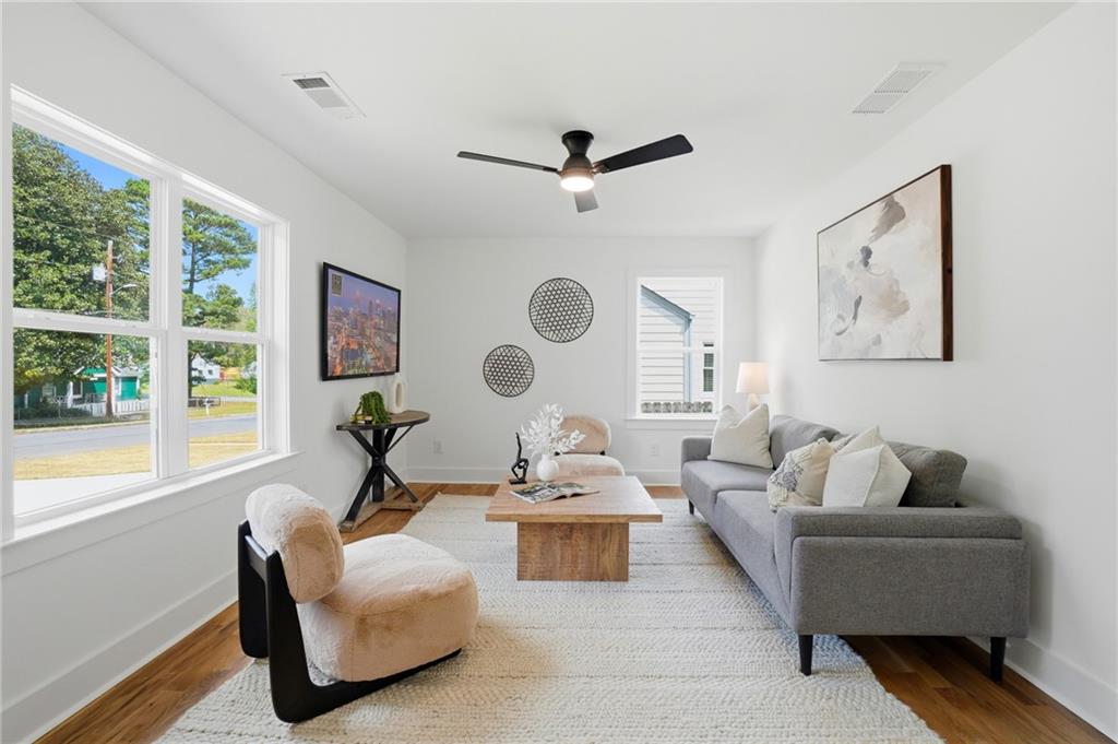 1705 Braeburn Drive SE