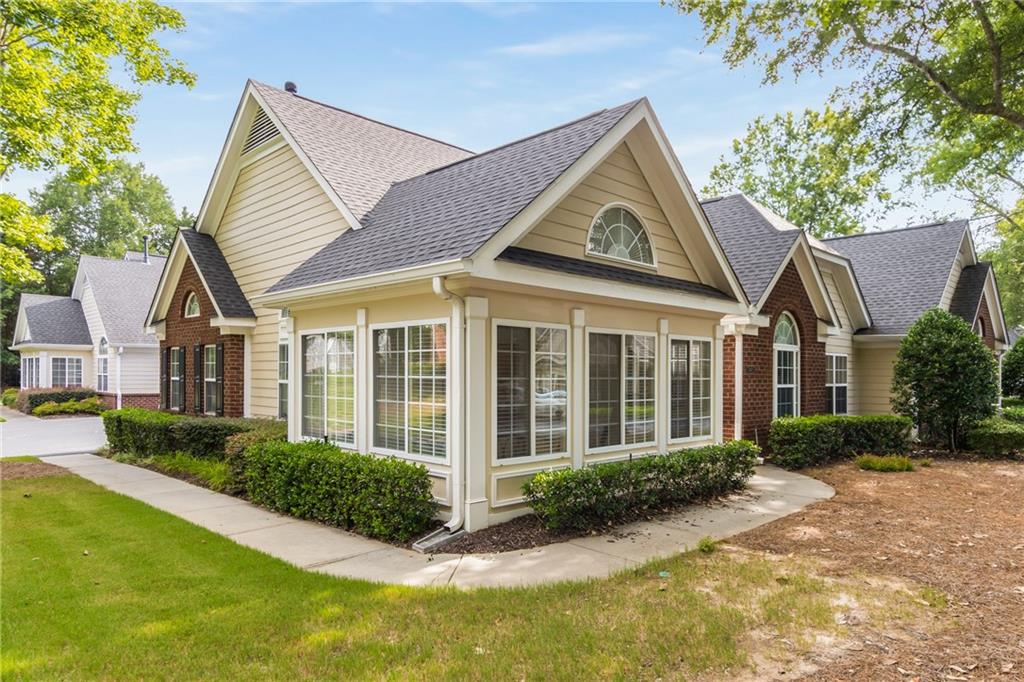 3077 Oakside Circle
