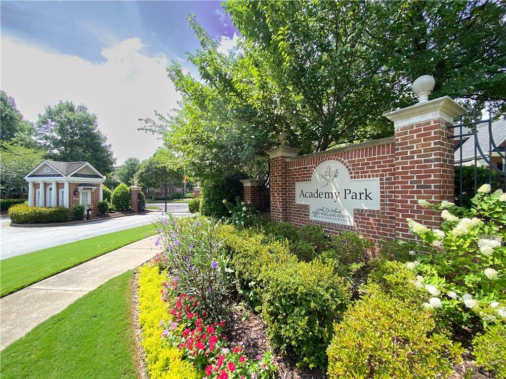 Academy Park - Residential