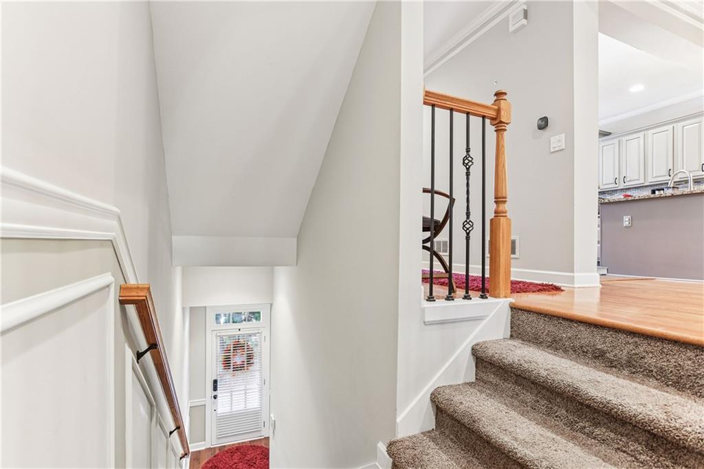 520 Vinings Estates Drive SE B04