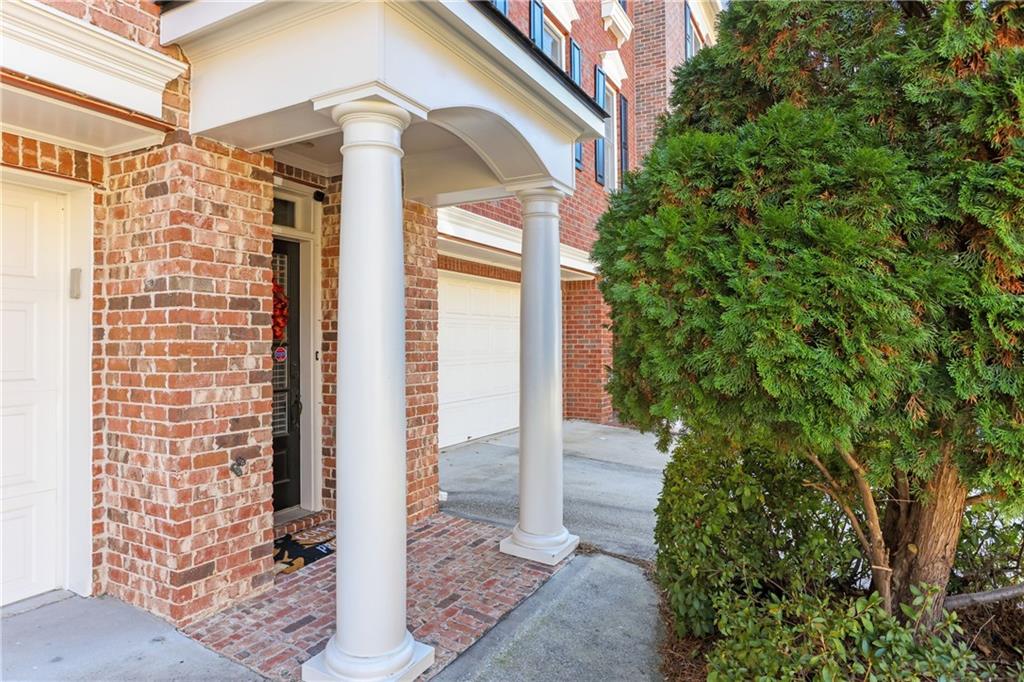 520 Vinings Estates Drive SE B04