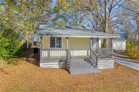 145 E Oak Street E Lawrenceville GA 30046