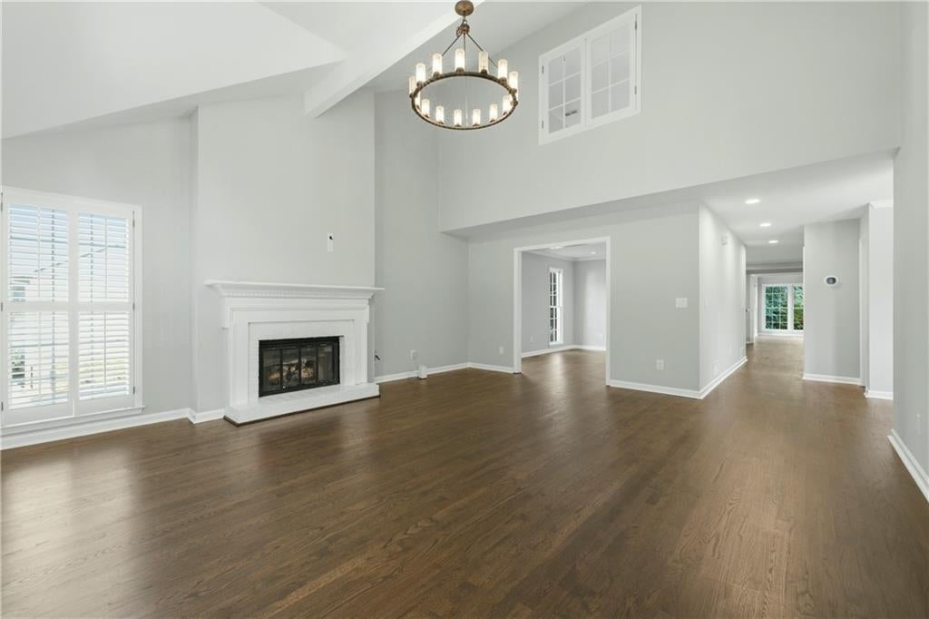 1122 Club Trace NE
