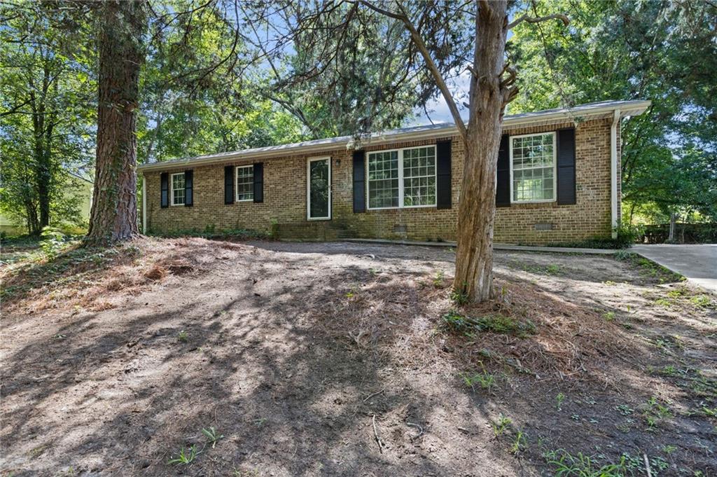 594 Kingston Lane