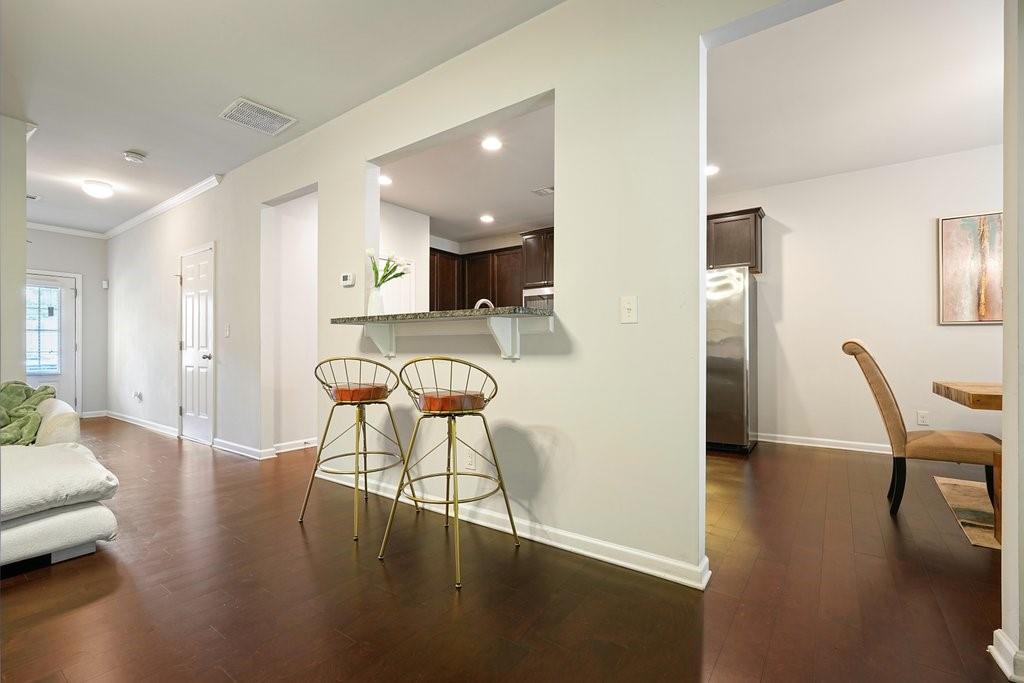 394 Franklin Lane