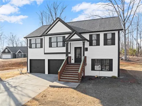 8718 Shade Tree Court, Clermont, GA 30527 - MLS#: 7535666