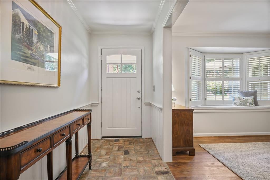 990 Winding Creek Trail