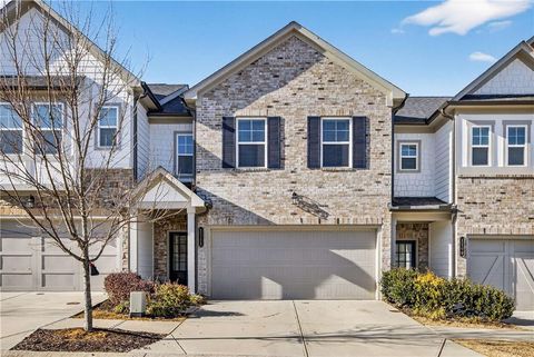 Townhouse For Sale - 1111 Lossie Lane<br/> Grayson, GA 30017
