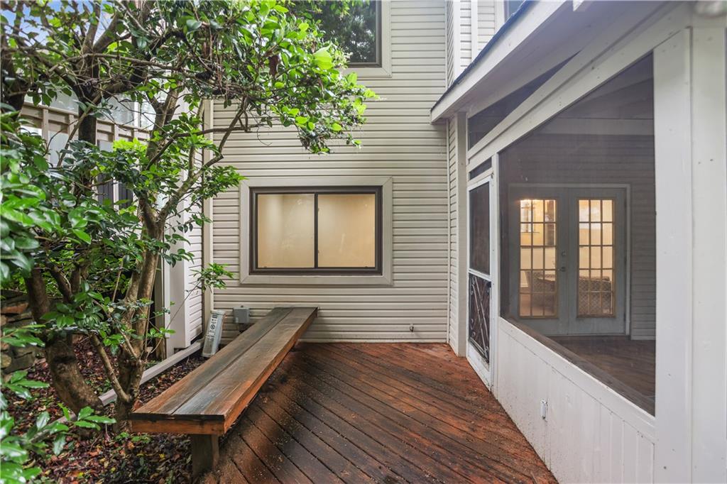 Pinecrest Townhomes - Residential