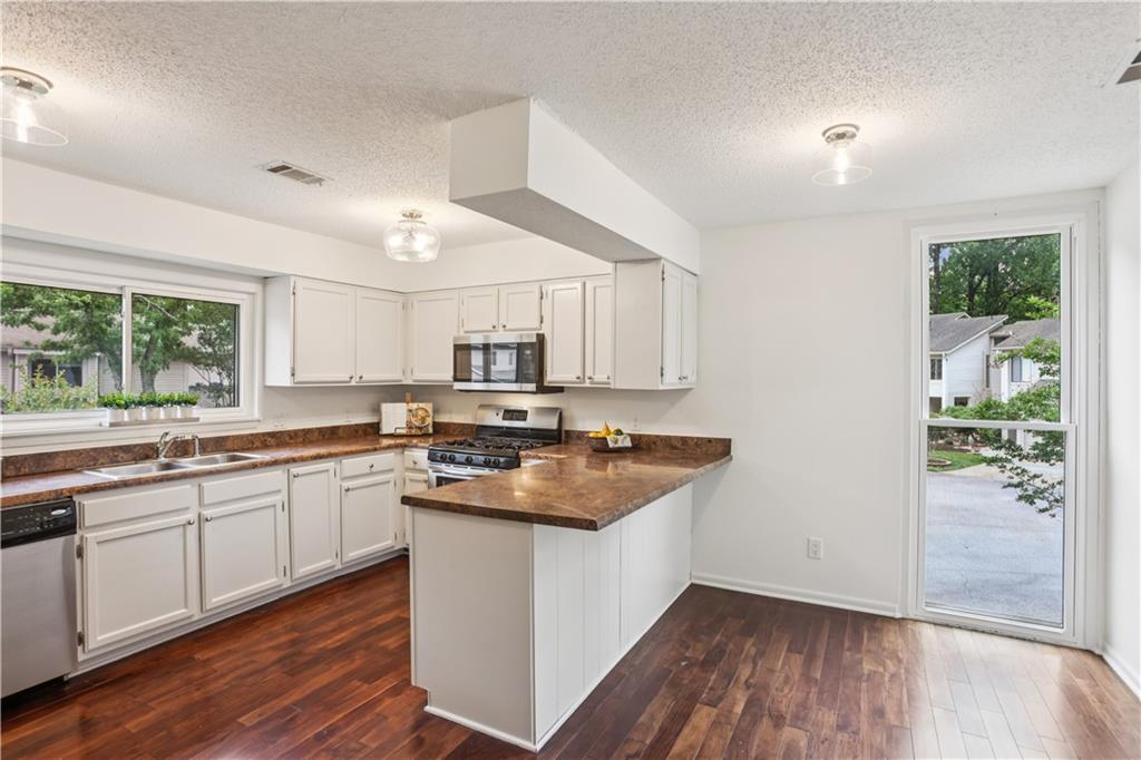 4096 Audubon Drive