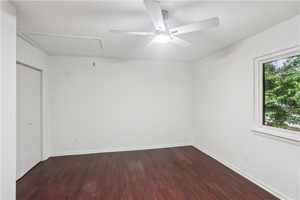 Pinecrest Townhomes - Residential
