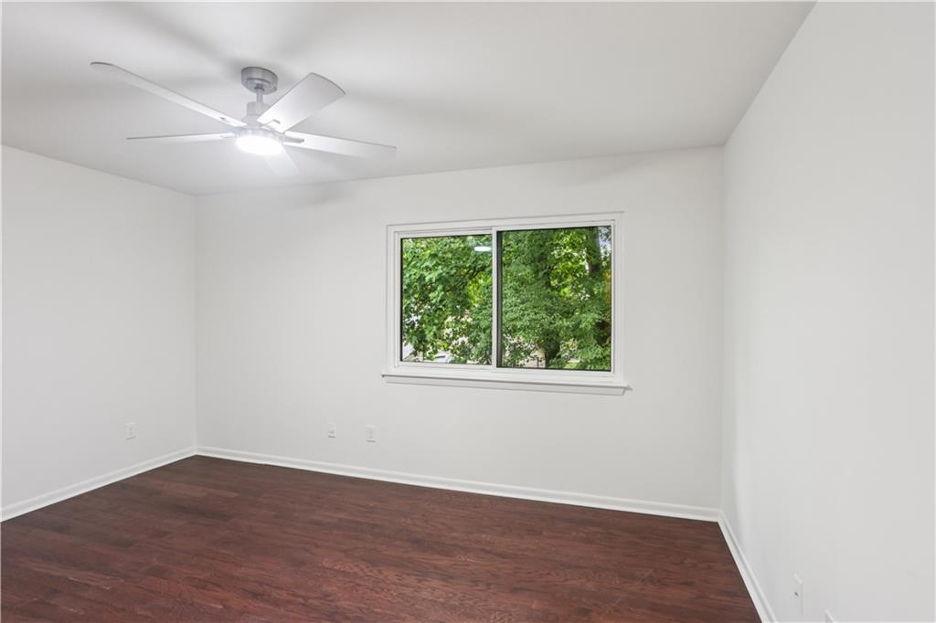 Pinecrest Townhomes - Residential