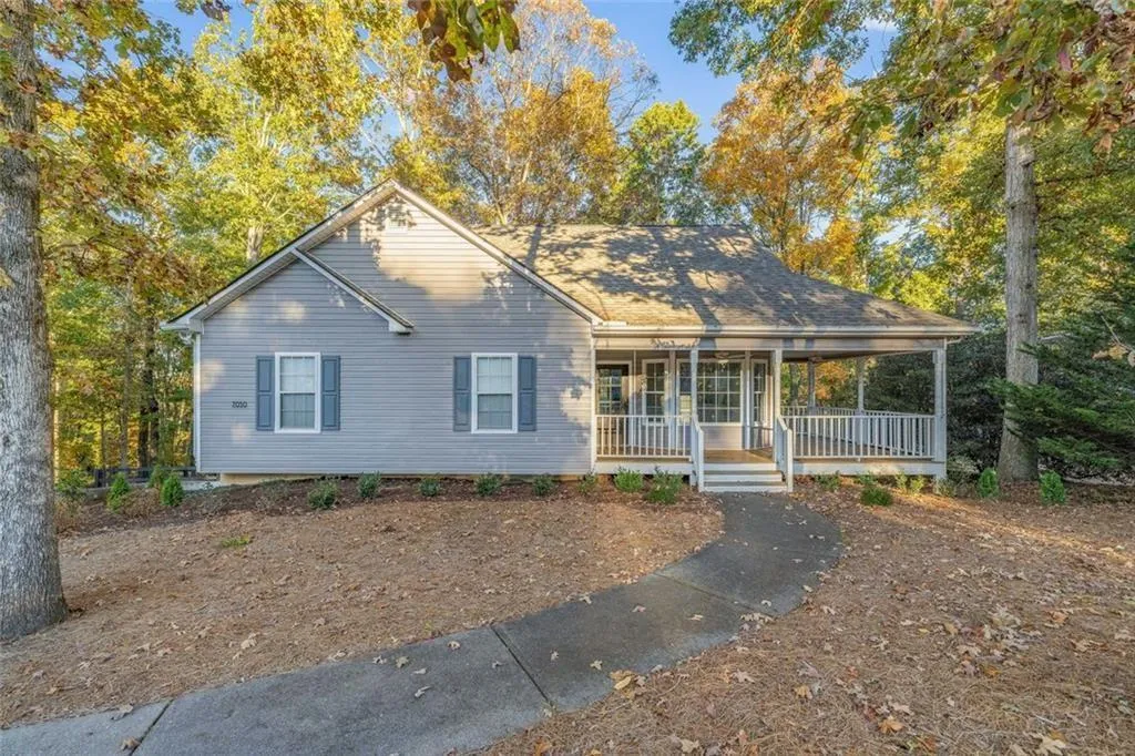 Cumming, Georgia 30040, United States, 4 Bedrooms Bedrooms, ,3 BathroomsBathrooms,Residential,Coming Soon,240725