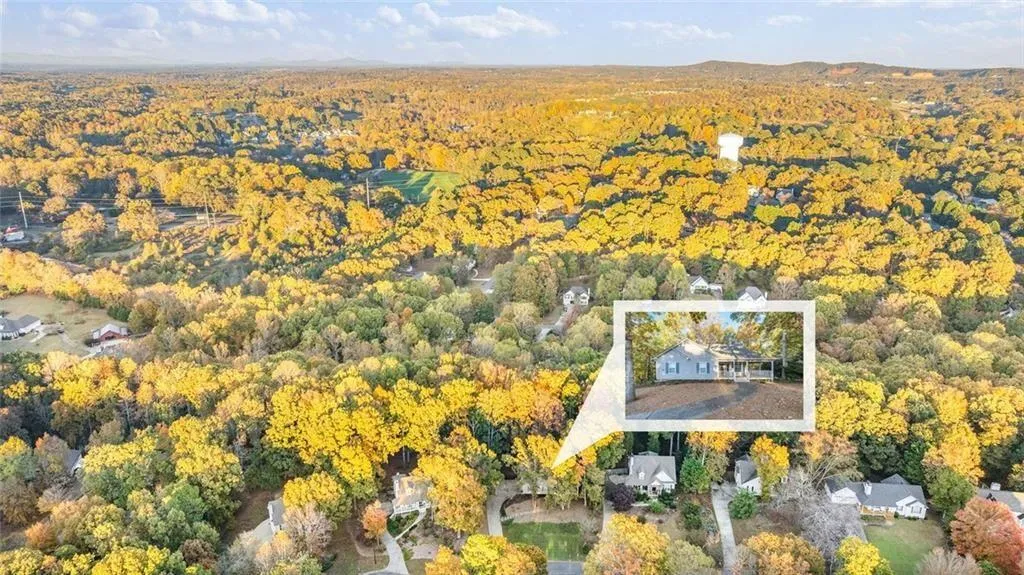 Cumming, Georgia 30040, United States, 4 Bedrooms Bedrooms, ,3 BathroomsBathrooms,Residential,Coming Soon,240725