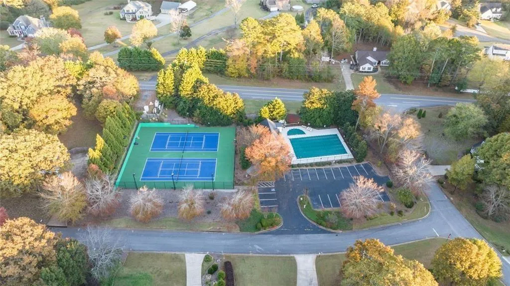 Cumming, Georgia 30040, United States, 4 Bedrooms Bedrooms, ,3 BathroomsBathrooms,Residential,Coming Soon,240725