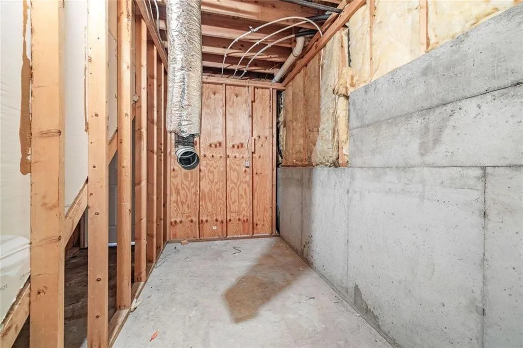 Cumming, Georgia 30040, United States, 4 Bedrooms Bedrooms, ,3 BathroomsBathrooms,Residential,Coming Soon,240725