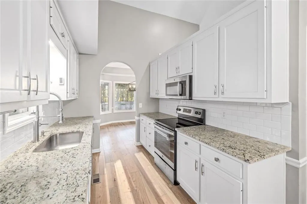 Cumming, Georgia 30040, United States, 4 Bedrooms Bedrooms, ,3 BathroomsBathrooms,Residential,Coming Soon,240725