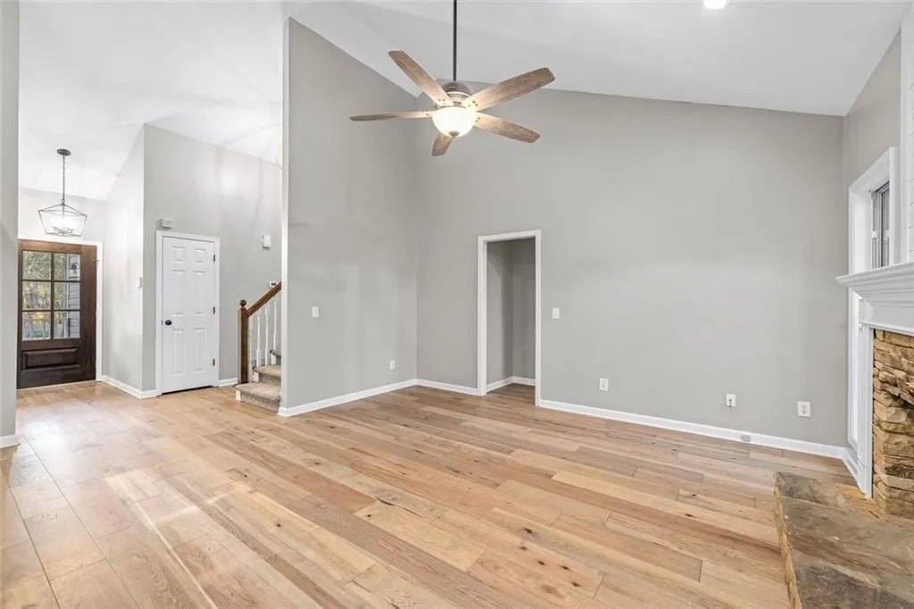 Cumming, Georgia 30040, United States, 4 Bedrooms Bedrooms, ,3 BathroomsBathrooms,Residential,Coming Soon,240725