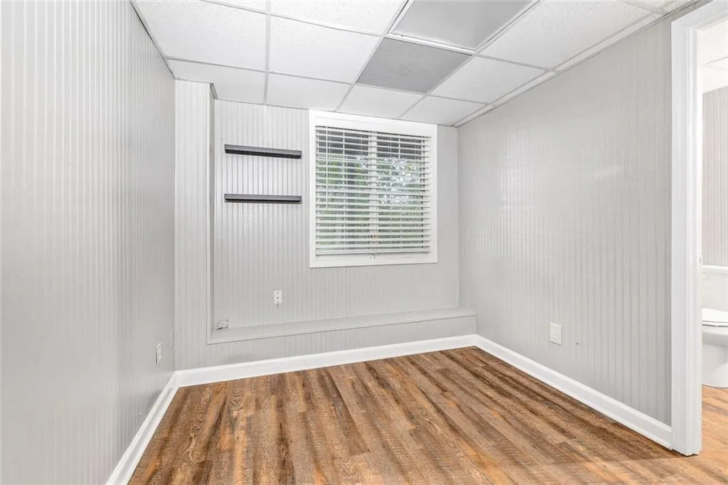 Cumming, Georgia 30040, United States, 4 Bedrooms Bedrooms, ,3 BathroomsBathrooms,Residential,Coming Soon,240725