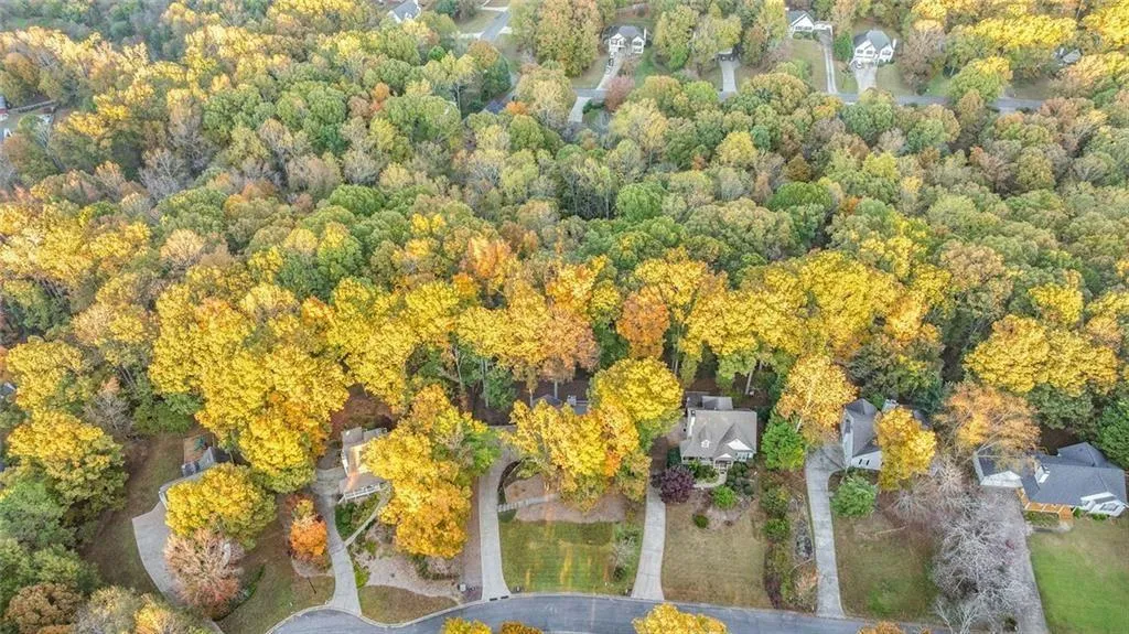 Cumming, Georgia 30040, United States, 4 Bedrooms Bedrooms, ,3 BathroomsBathrooms,Residential,Coming Soon,240725