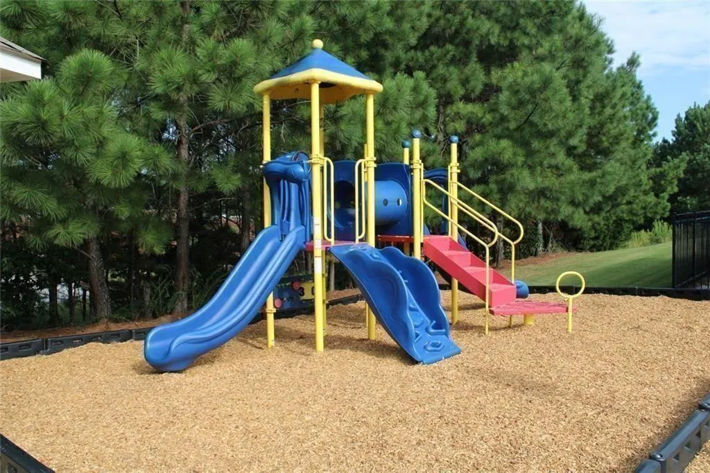 Dallas, Georgia 30132, United States, 5 Bedrooms Bedrooms, ,3 BathroomsBathrooms,Residential,Active,202645