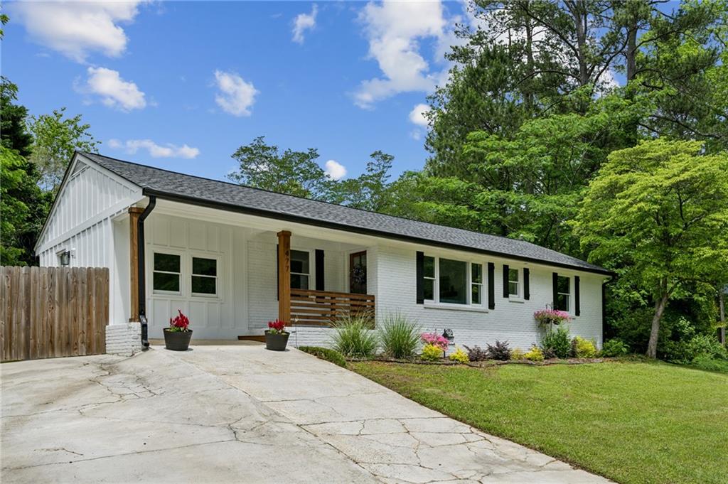 1477 Spruce Dr
