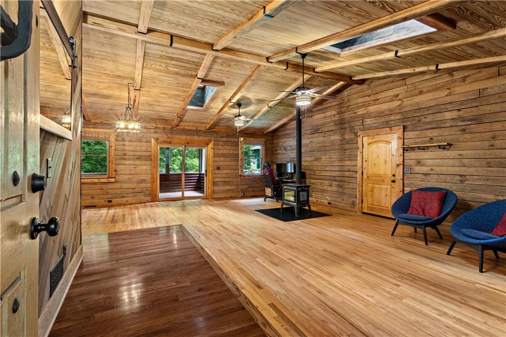 3332 Hunt Road
