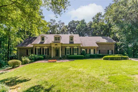 Homes For Rent - 565 River Chase Point<br/> Atlanta, GA 30328