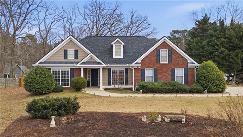 Homes For Sale - 2155 Huntington Hill Trace<br/> Buford, GA 30519