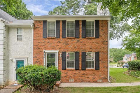 Townhouse For Sale - 1685 Grist Mill Drive<br/> Marietta, GA 30062