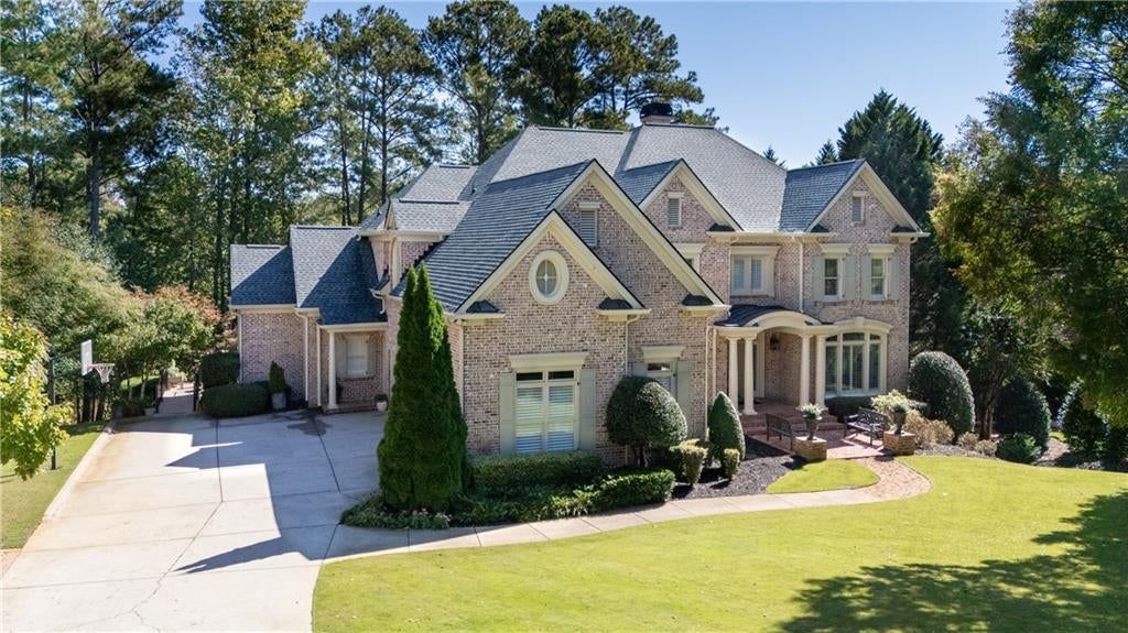 2155 Wood Falls Drive